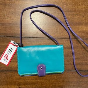 iliNewYork crossbody wallet purse